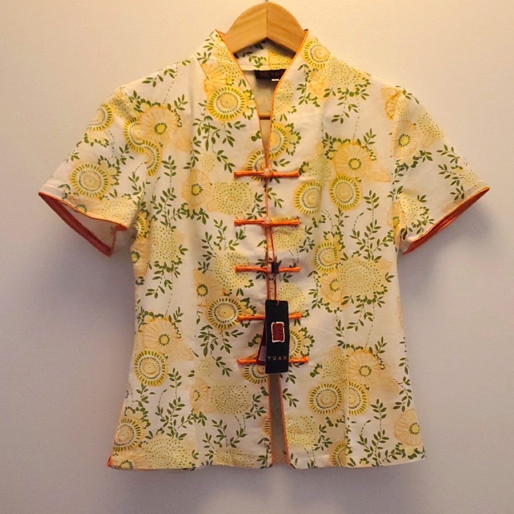 NWT Yuan Gorgeous Floral Yellow Shirt